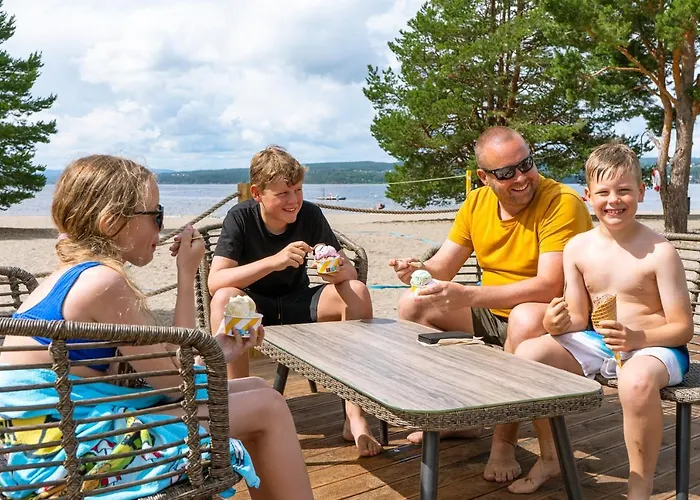 Aldeamento Turístico Topcamp Onsakervika - Tyrifjorden Svensrud